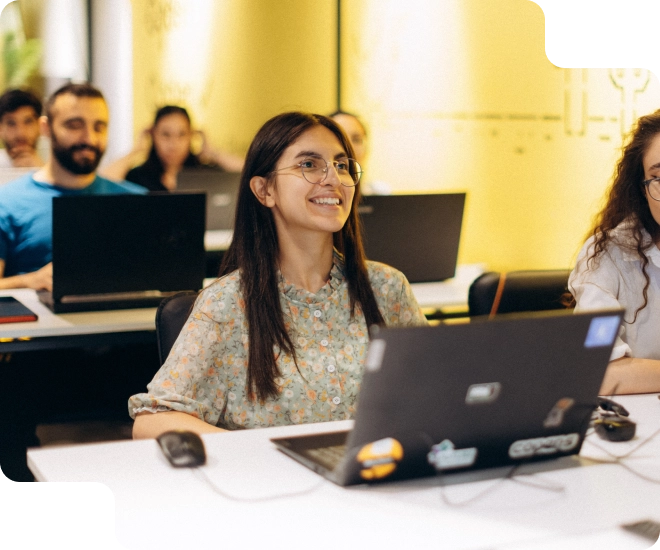 Komandamıza qoşul, uğura doğru addımla